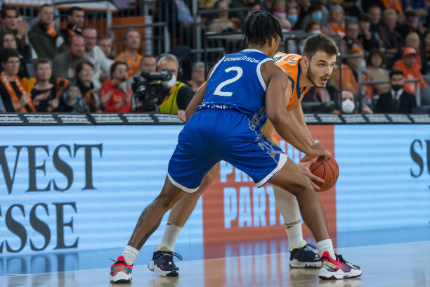 因伤暂未复 因伤暂未复