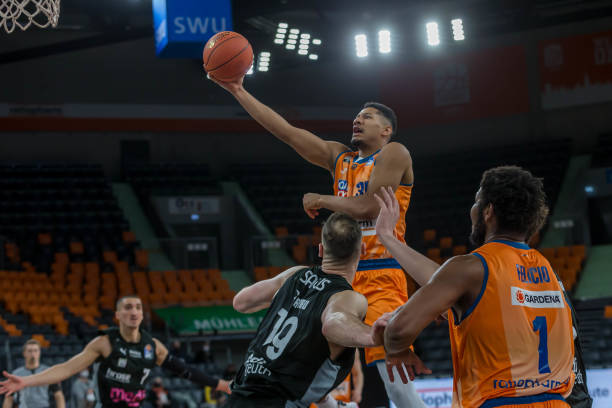 不仅在社交 不仅在社交