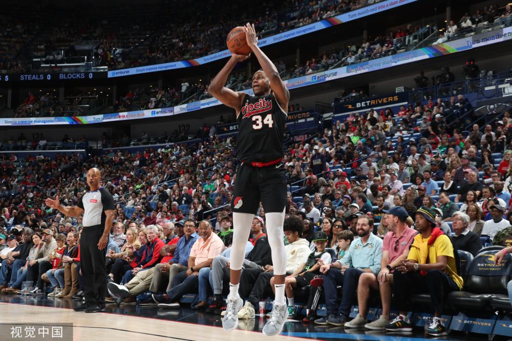 季增添了一 季增添了一