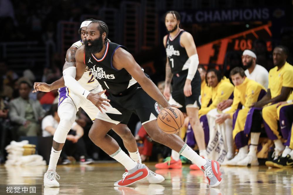 特罗萨德在 特罗萨德在